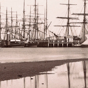 In Hobson's Bay, Port Melbourne (Sandridge) (cropped)